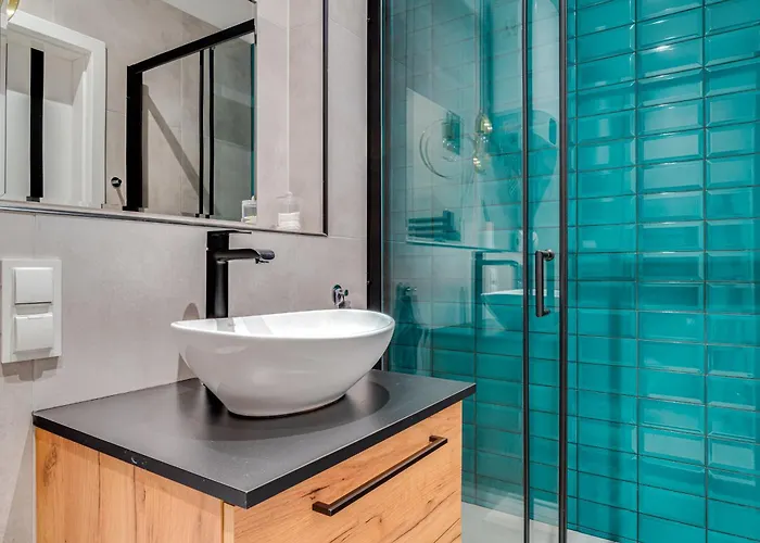 Monkey ~ 700m Main Square ~ Self Check-in 24h Lejlighed