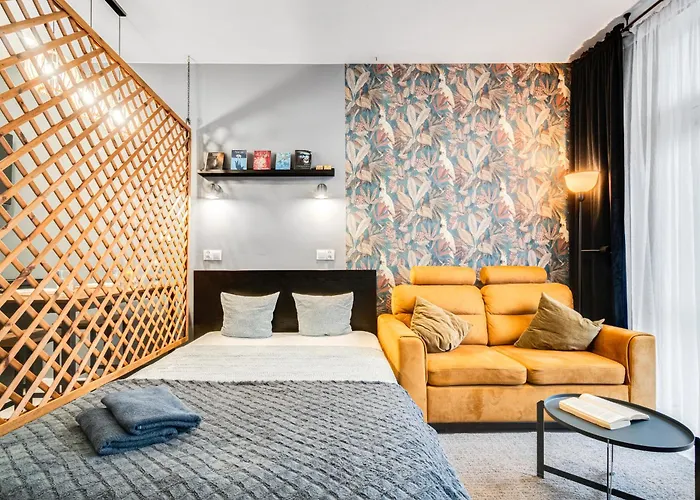 Apartman Monkey ~ 700m Main Square ~ Self Check-in 24h